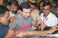 Saif Ali Khan at Colaba Police Station